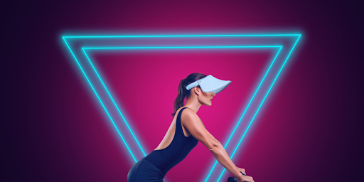 Une femme en train de faire du fitness